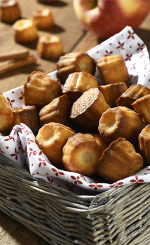 Mini cannelés pommes-cannelle
